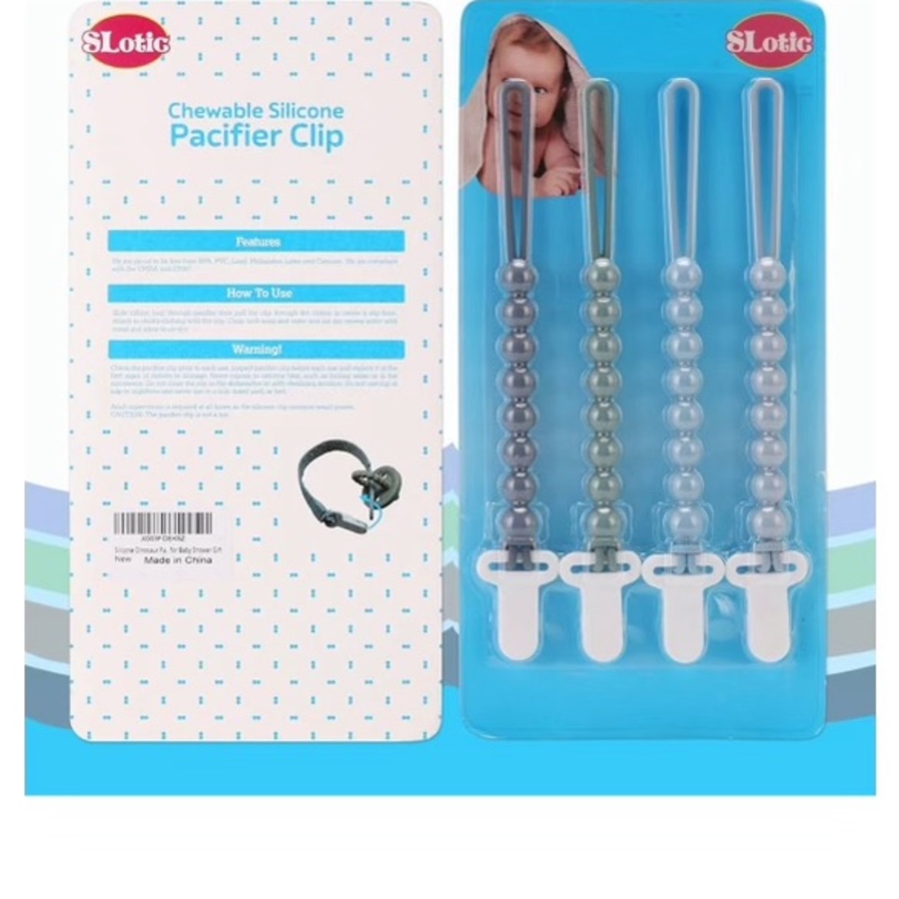 SLOttic Chewable Silicone Pacifier Clip Set